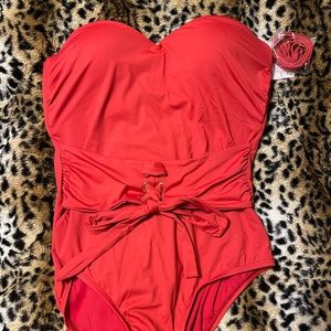 NWT JANTZEN women's Belted bandeau strapless SIZE 12 Swimsuit